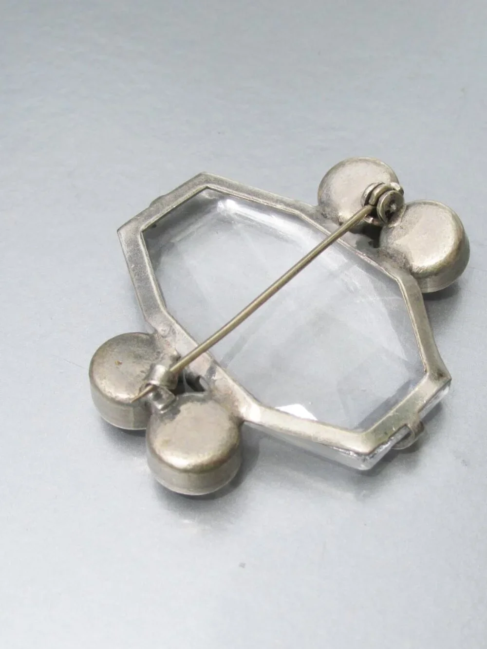Vintage 1920s Early ART DECO Faceted Glass & Rhinestone Brooch Pin
